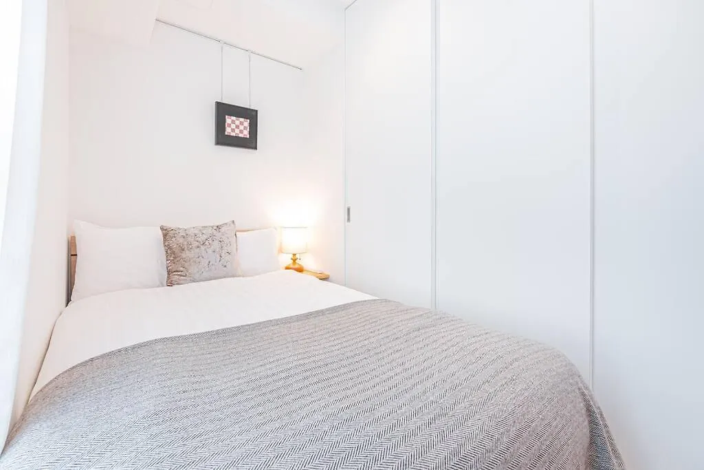 Rare Find Apartment 1201 In Nishiazabu Roppongi Tokyo
