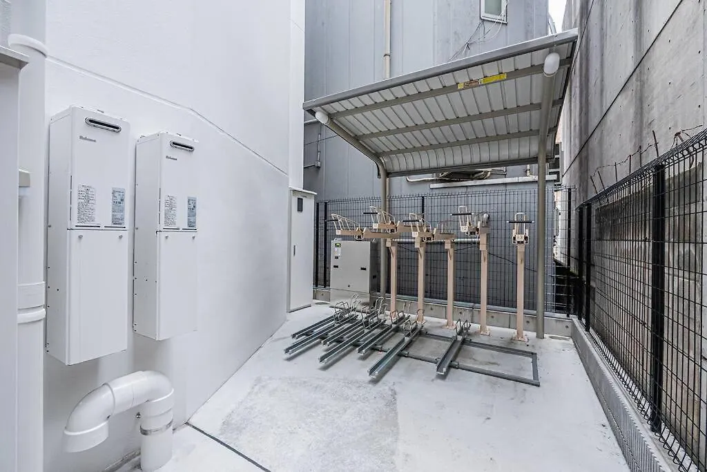Rare Find Apartment 1201 In Nishiazabu Roppongi Tokyo Japan
