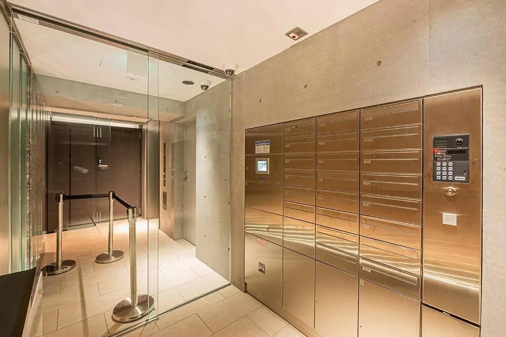 Rare Find Apartment 1201 In Nishiazabu Roppongi Tokyo Japan